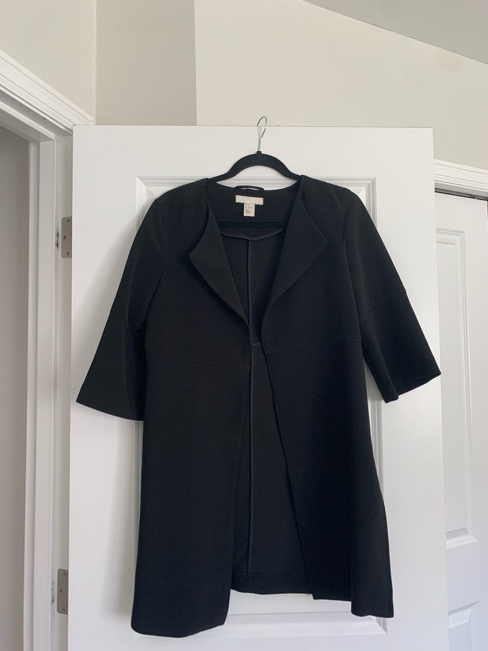 H&M Women’s Black Short Sleeve Coat Cardigan size Small